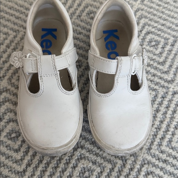 Keds ‘Daphne’ leather tstrap shoes GUC 9.5 - Picture 1 of 3